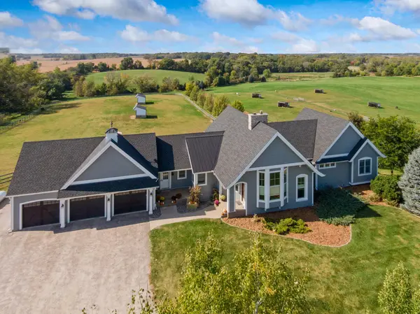 9685 County Road 13 SE, Delano, MN 55328