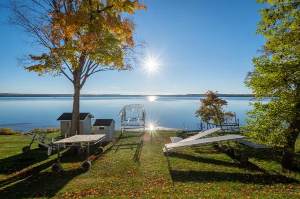 884 White Clover Beach RD, Detroit Lakes, MN 56501
