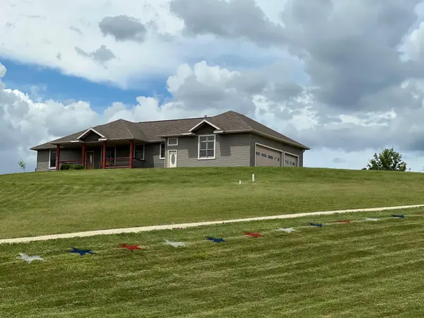 W8972 520th AVE, Ellsworth, WI 54011