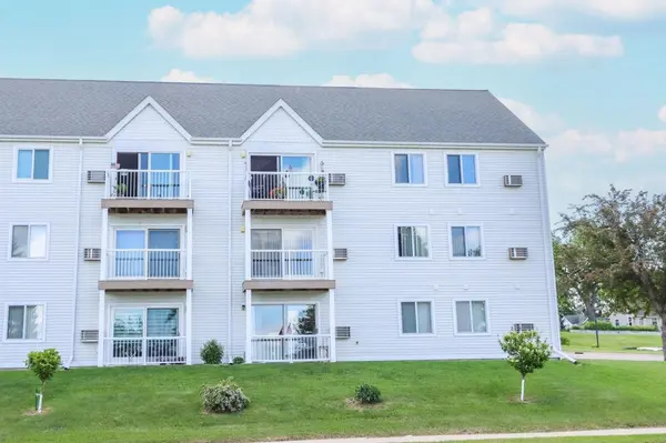 101 Albion AVE #307, Fairmont, MN 56031
