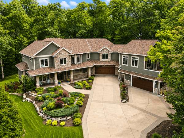 14708 Woodhaven RD, Minnetonka, MN 55345