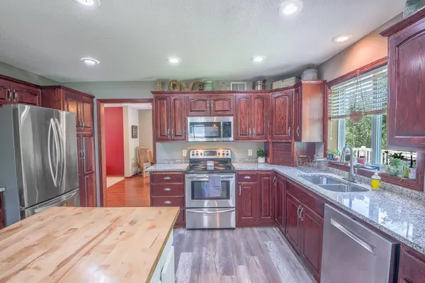 1815 Star DR, Sauk Rapids, MN 56379