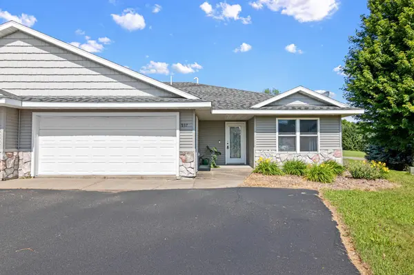937 Anika CT, Ellsworth, WI 54011