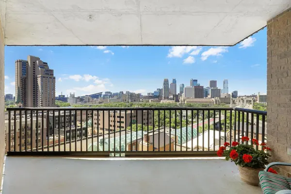 20 2nd ST NE #P1101, Minneapolis, MN 55413