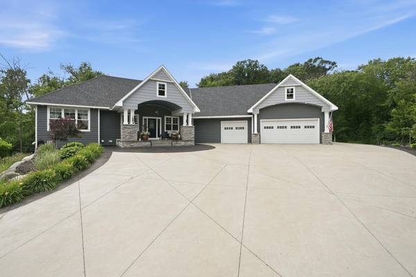 15385 50th ST N, Stillwater, MN 55082