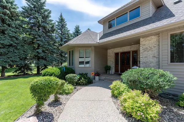 58049 227th ST, Mankato, MN 56001