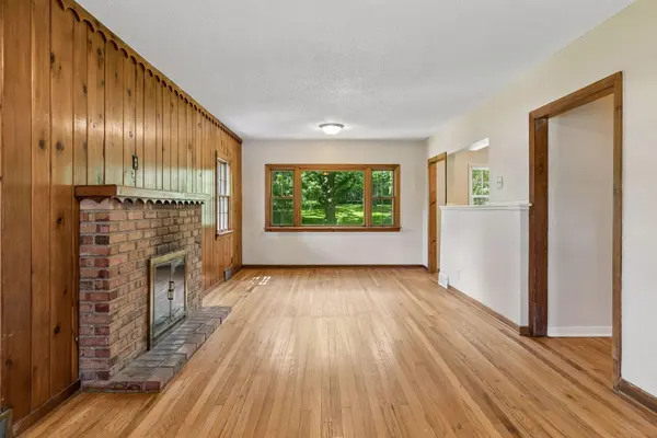 3522 Baker RD, Minnetonka, MN 55305