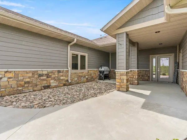 12075 Blueberry Loop #28, Menahga, MN 56464