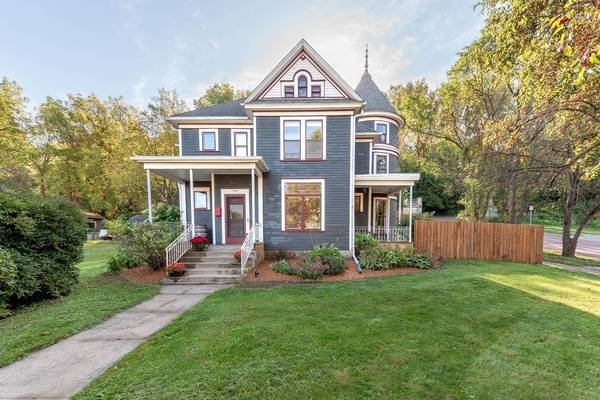 703 N 6th ST, Mankato, MN 56001