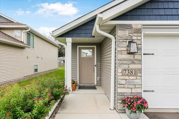 7381 Degrio WAY, Inver Grove Heights, MN 55076