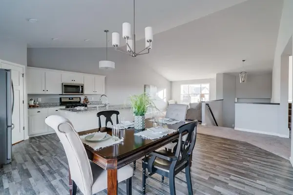 347 Roberts AVE NW, Delano, MN 55328
