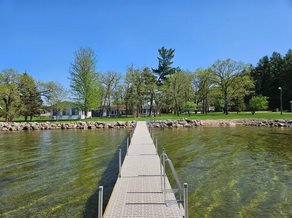 42877 Sunshine Villa DR, New York Mills, MN 56567