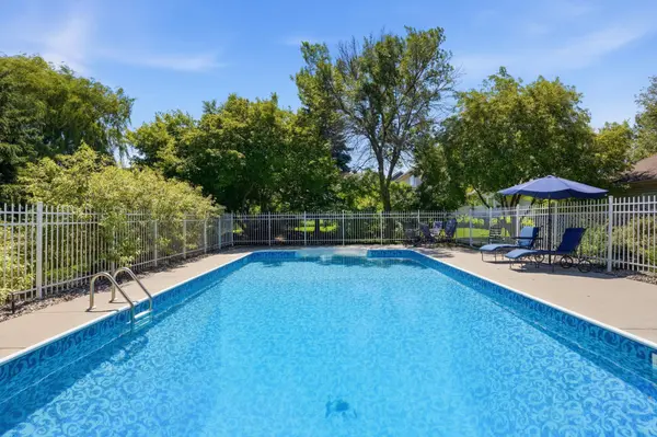8511 Cedar CT, Victoria, MN 55386