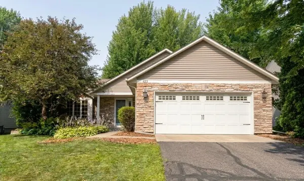 628 Eagle Ridge RD, Woodbury, MN 55125