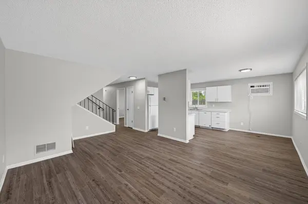 924 9th AVE SE, Minneapolis, MN 55414