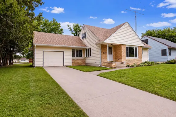 2011 6th AVE SE, Austin, MN 55912