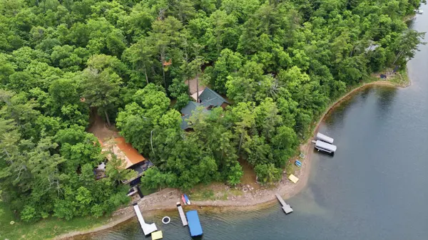 21516 NE Pickerel Lake RD, Detroit Lakes, MN 56501