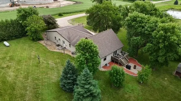 275 E High ST, Vesta, MN 56292