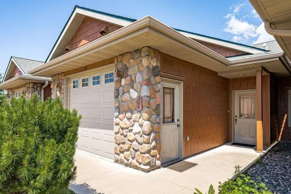 205 SE 17th ST #110, Grand Rapids, MN 55744
