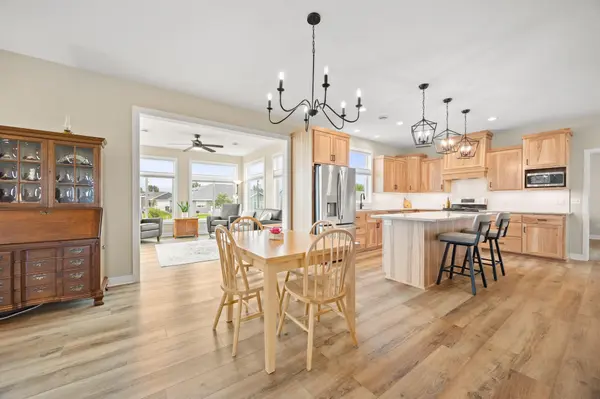 173 Eau Claire AVE SE, Hutchinson, MN 55350
