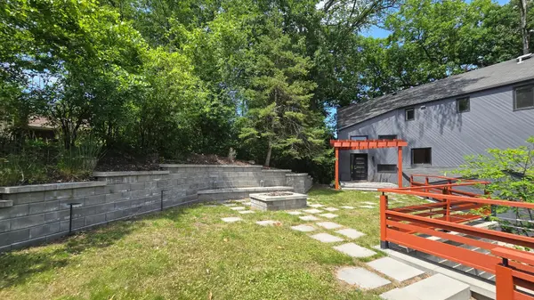 14717 Minnehaha PL, Minnetonka, MN 55391