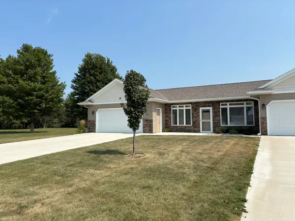 2343 Cherrywood Lane, Worthington, MN 56187