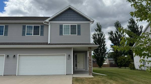 3619 15th ST S, Moorhead, MN 56560