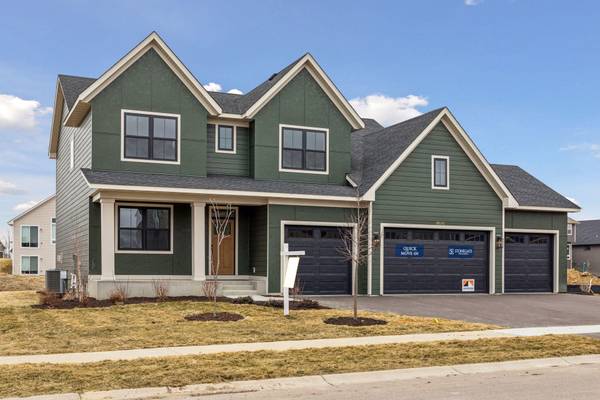 10145 Peony LN N, Maple Grove, MN 55311