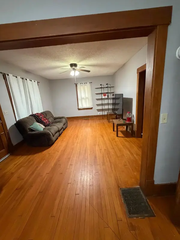 643 Mound AVE, Mankato, MN 56001