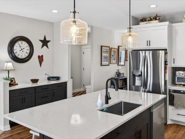 29282 Kenwood WAY, Chisago City, MN 55013