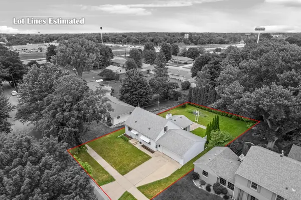 1402 6th ST NW, Austin, MN 55912