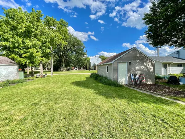 212 Cleveland Avenue, Morgan, MN 56266