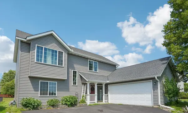1113 Hickory ST, Farmington, MN 55024