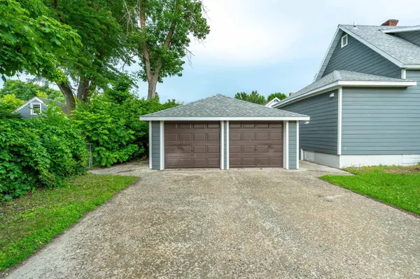 200 1st ST NW, Pelican Rapids, MN 56572