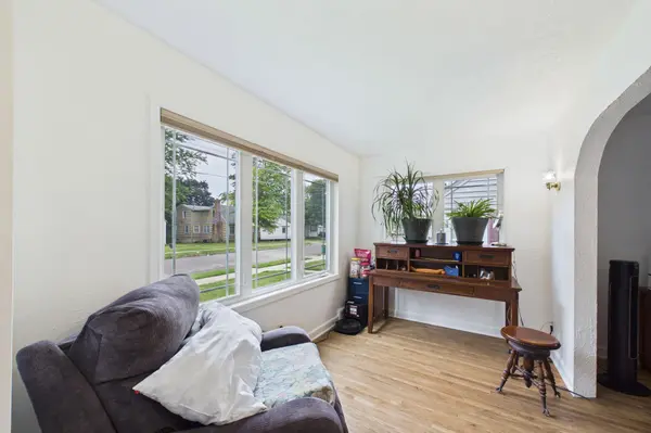1334 Dunham ST, Albert Lea, MN 56007
