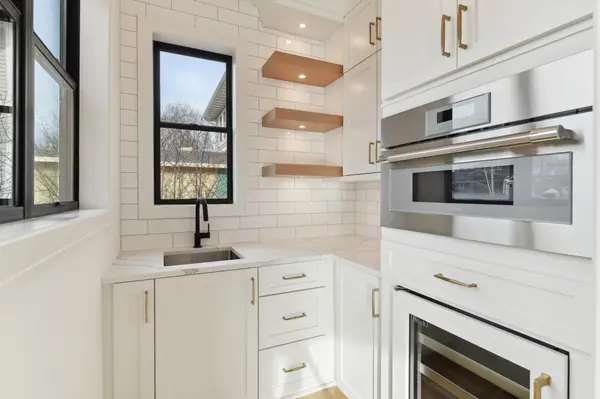 5825 Zenith AVE S, Edina, MN 55410