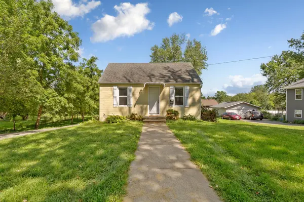 1135 5th AVE SW, Faribault, MN 55021