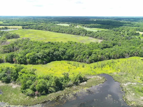 TBD Lindo TRL, Lindstrom, MN 55045