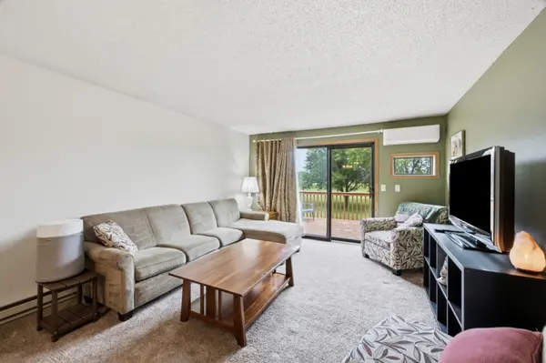 2830 32nd ST S, Moorhead, MN 56560