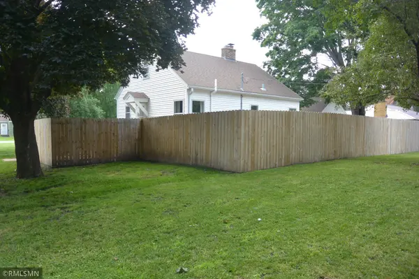 1625 Hennepin AVE N, Glencoe, MN 55336