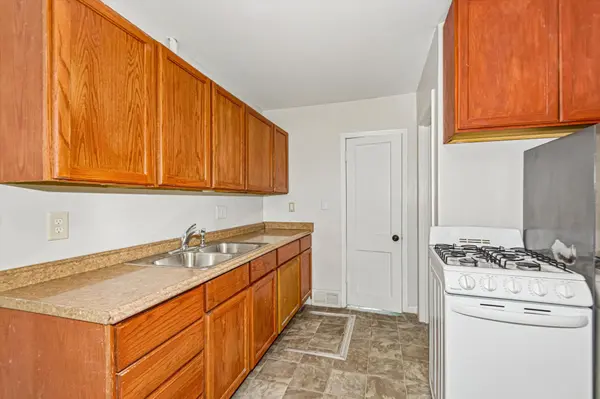 5448 Dupont AVE N, Brooklyn Center, MN 55430
