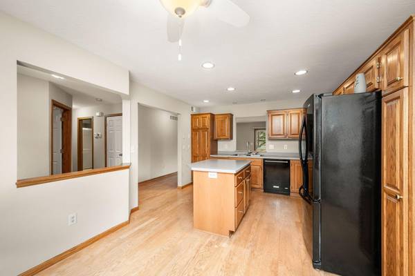 411 Independence ST NE, New Prague, MN 56071