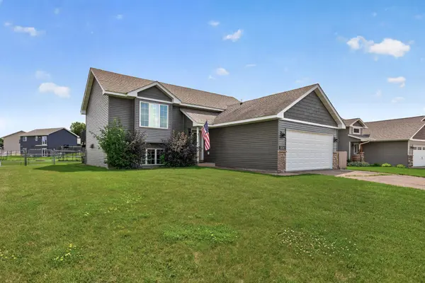 1536 Ponderosa LN, New Richmond, WI 54017