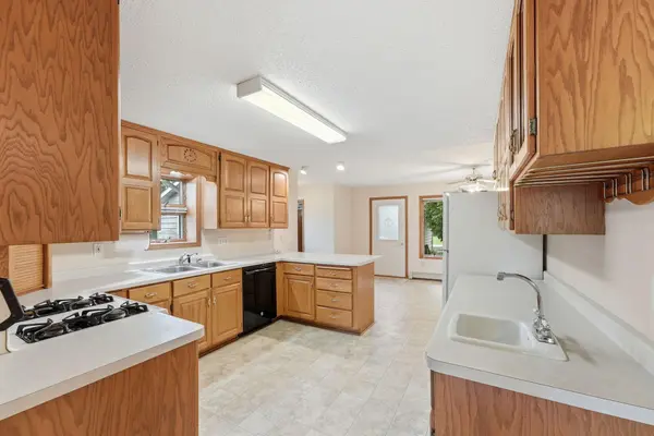 309 5th AVE SE, Melrose, MN 56352