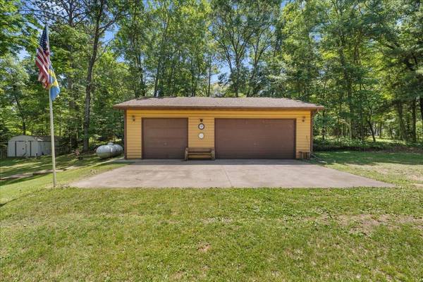 W6000 Pair O Lakes RD, Trego, WI 54888