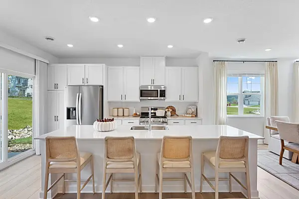 3530 Trails End CIR, Eagan, MN 55123