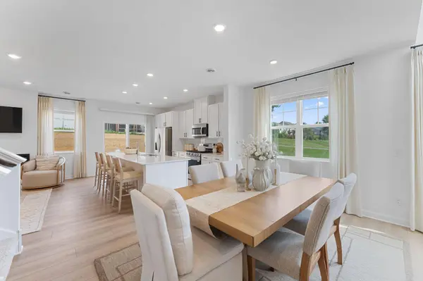 3530 Trails End CIR, Eagan, MN 55123