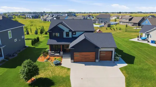 2023 Sandstone LOOP N, Sartell, MN 56377