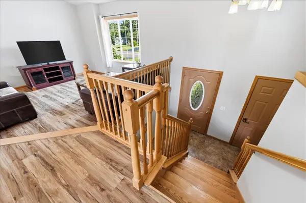 18184 Gary ST NW, Elk River, MN 55330