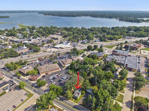 2100 4th ST, White Bear Lake, MN 55110